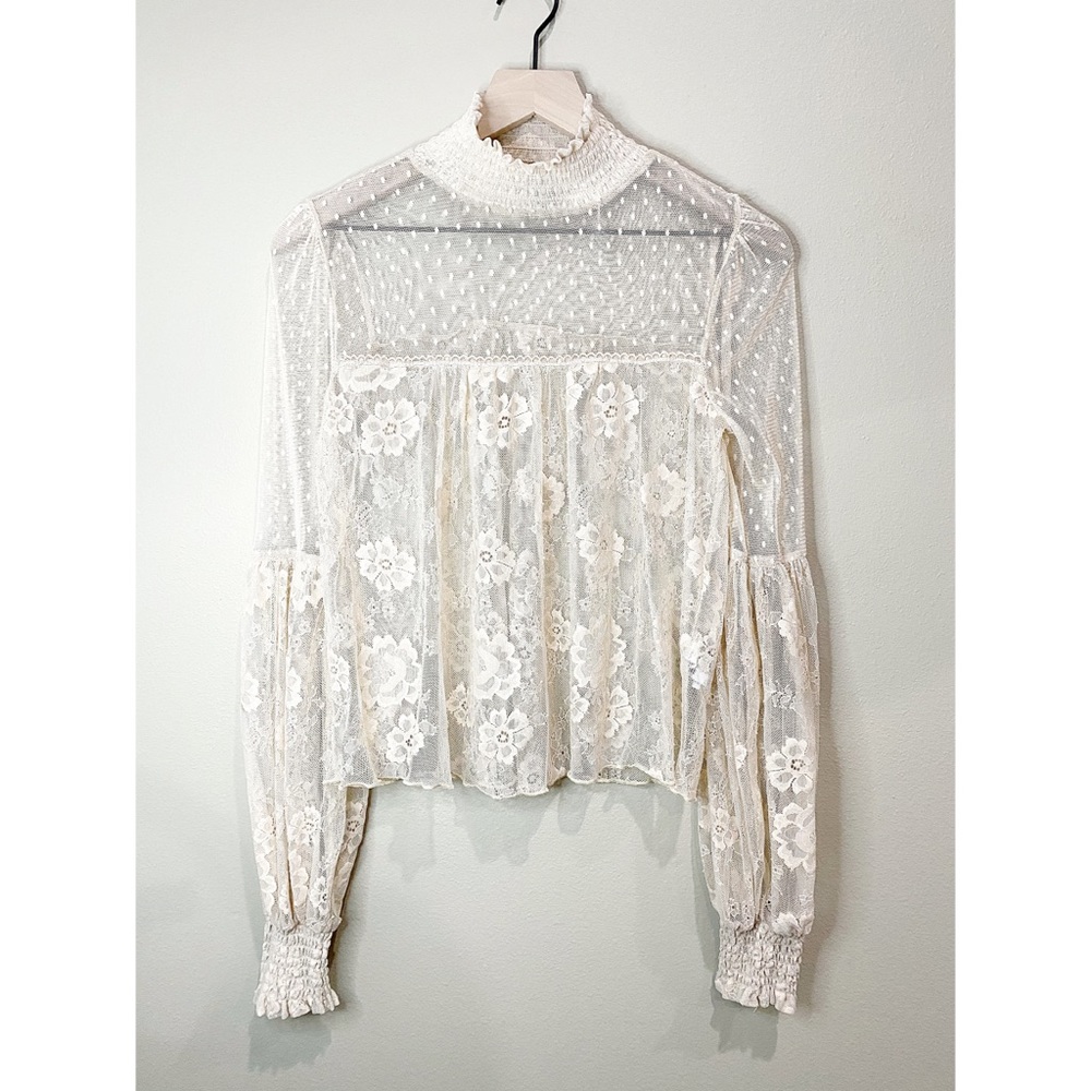 Forever21 Cream Lace Long Sleeve Blouse